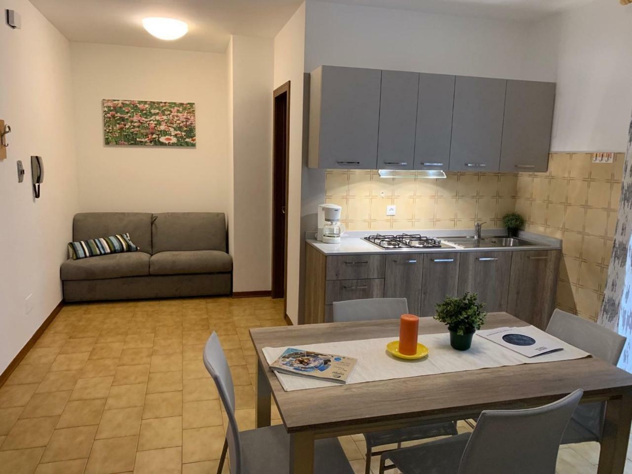 Appartamenti Dei Fiori Lignano Sabbiadoro Exteriér fotografie